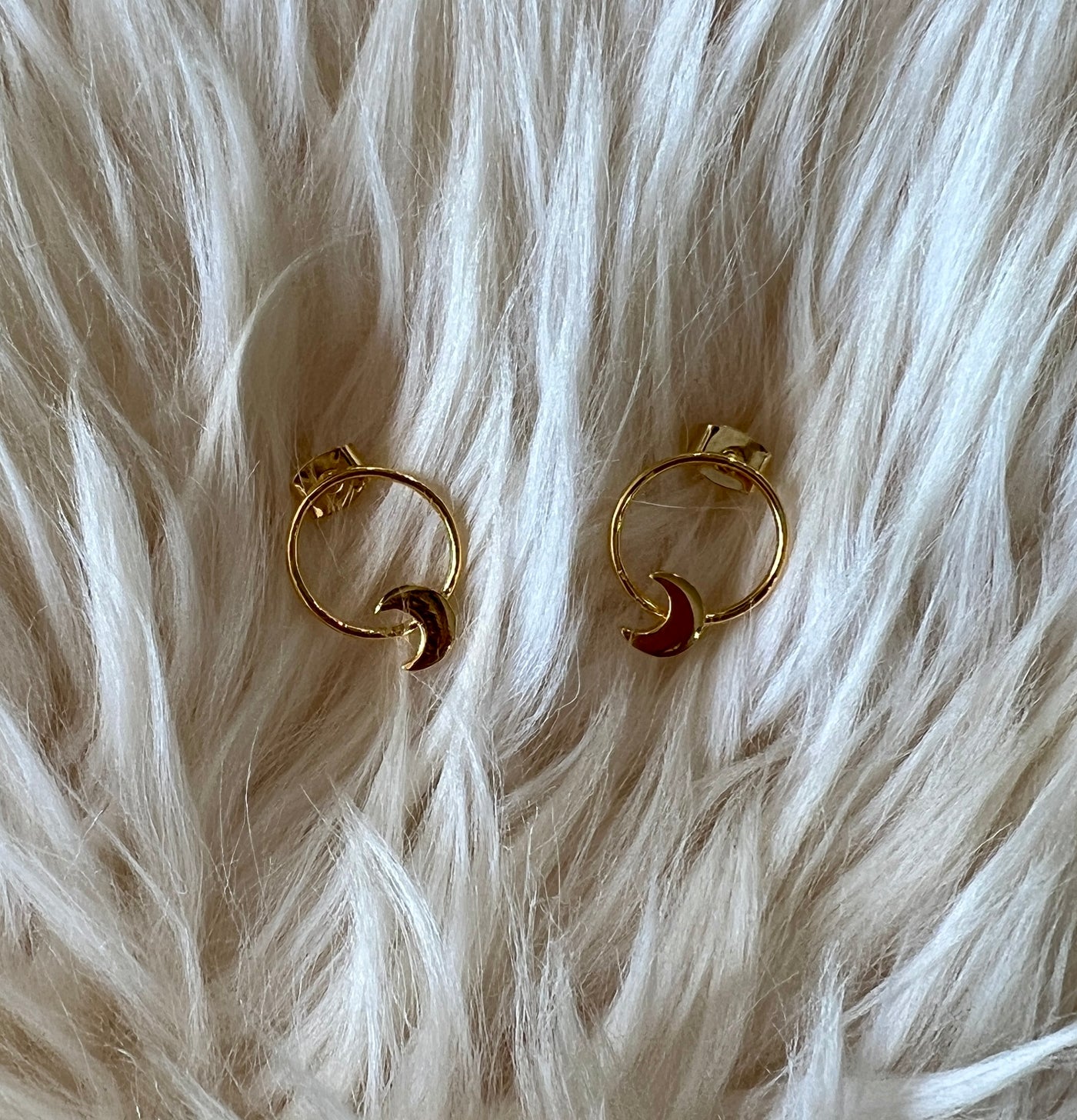 7738 moon earrings