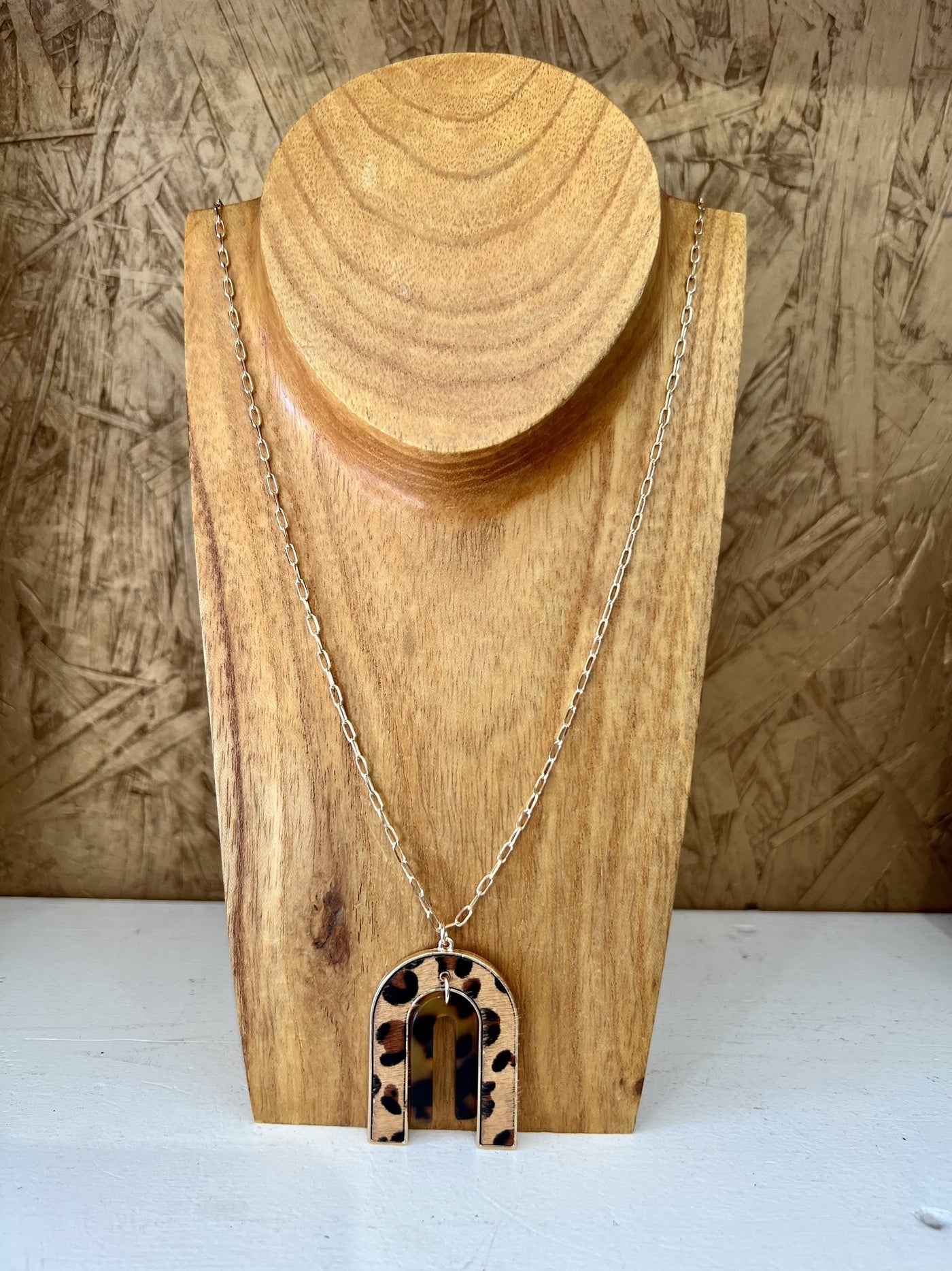 leopard rainbow necklace